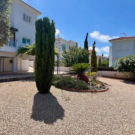 Protaras 3-bedroom * Paralimni