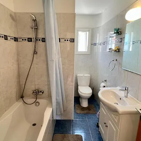 Protaras 3-bedroom Paralimni