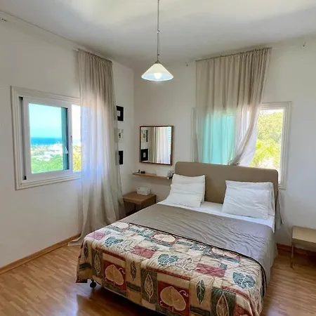 Protaras 3-bedroom * Paralimni