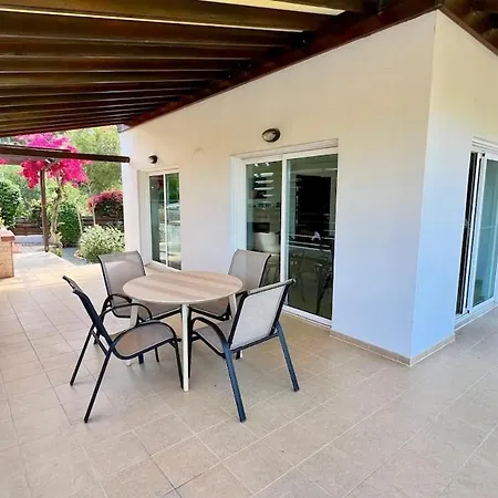 Villa Protaras 3-bedroom *